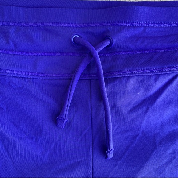 ATHLETA Women's Surge Swim Shorts Size Medium Royal Blue w/ Brief Drawstring - Picture 9 of 12